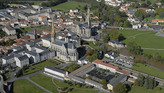 Sur les pas de Monfort Saint Laurent sur Sèvre 85